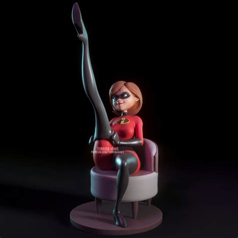 elastigirl nsfw|Elastigirl crouching NSFW .